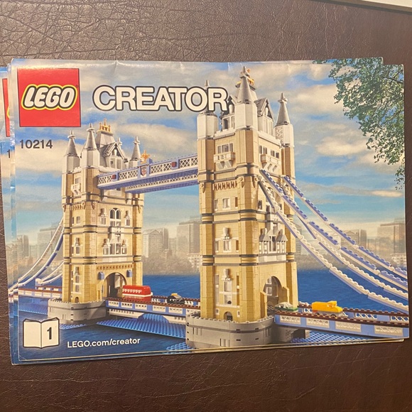 LEGO Creator Tower Bridge Set - Blue Tan White